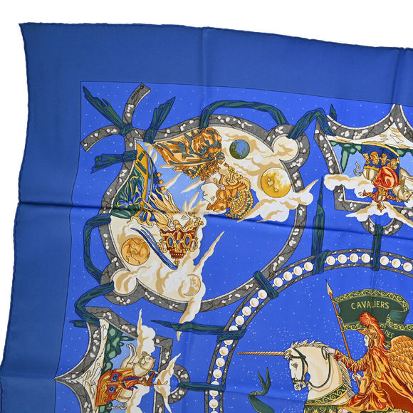 HERMES Carre 90 Scarves - Picture 13 of 13